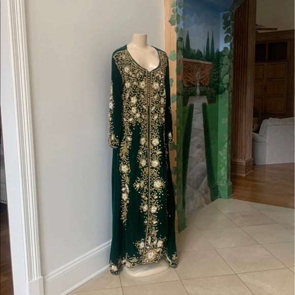 Hand made Kaftan - Picture 2 of 4